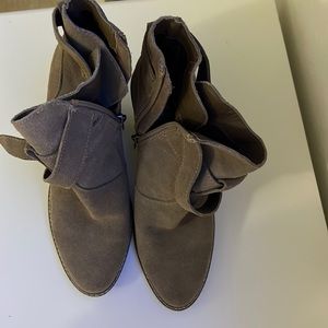 Dolce Vita ankle booties